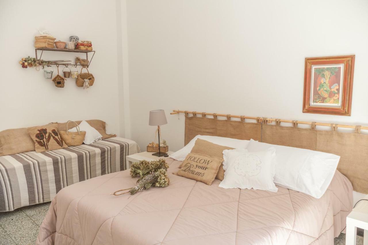 Bed and Breakfast Primo Piano Монелья Экстерьер фото